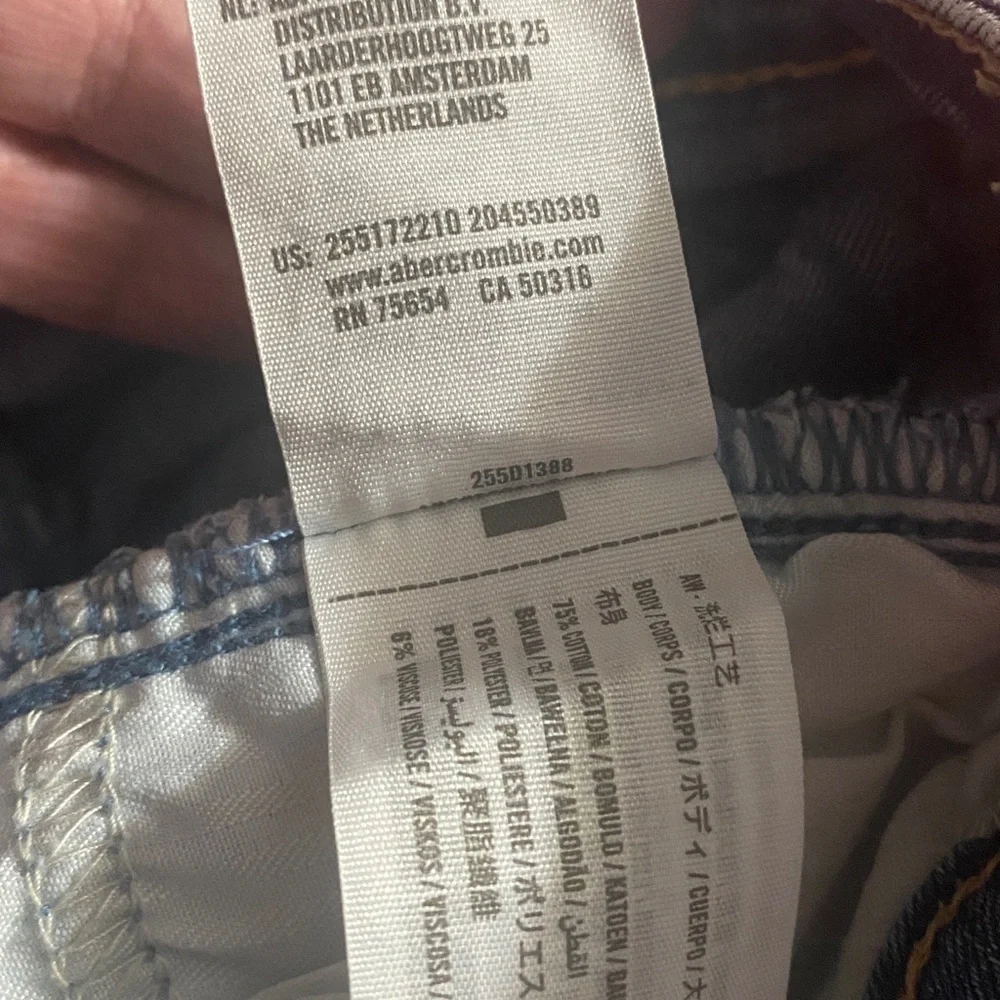 Abercrombie Kids High Rise Mini Mom Jeans, Y2K, Tapered Leg, Slim, Sz 13/14​